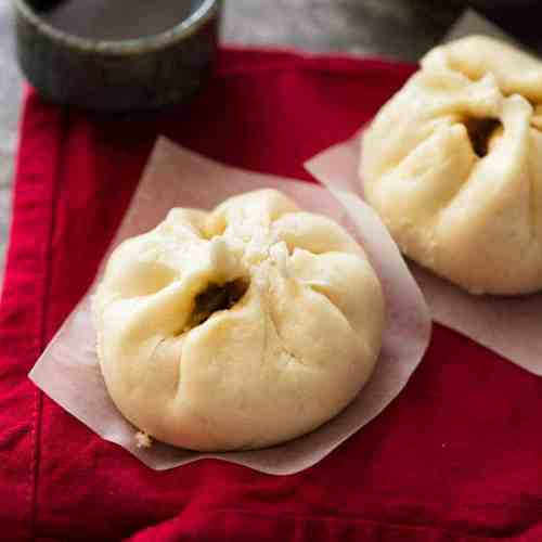 Order Beef Wonton With Asado Siopao food online from Chow King store, San Diego on bringmethat.com