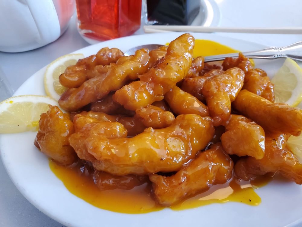 Order Lemon Chicken food online from Eric's Restaurant store, San Francisco on bringmethat.com