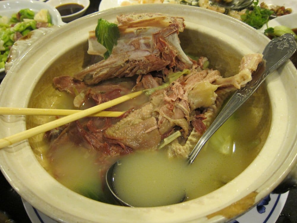 Order 204. Duck Soup with Bamboo Shoots & Ham food online from Little Shanghai Restaurant store, San Mateo on bringmethat.com