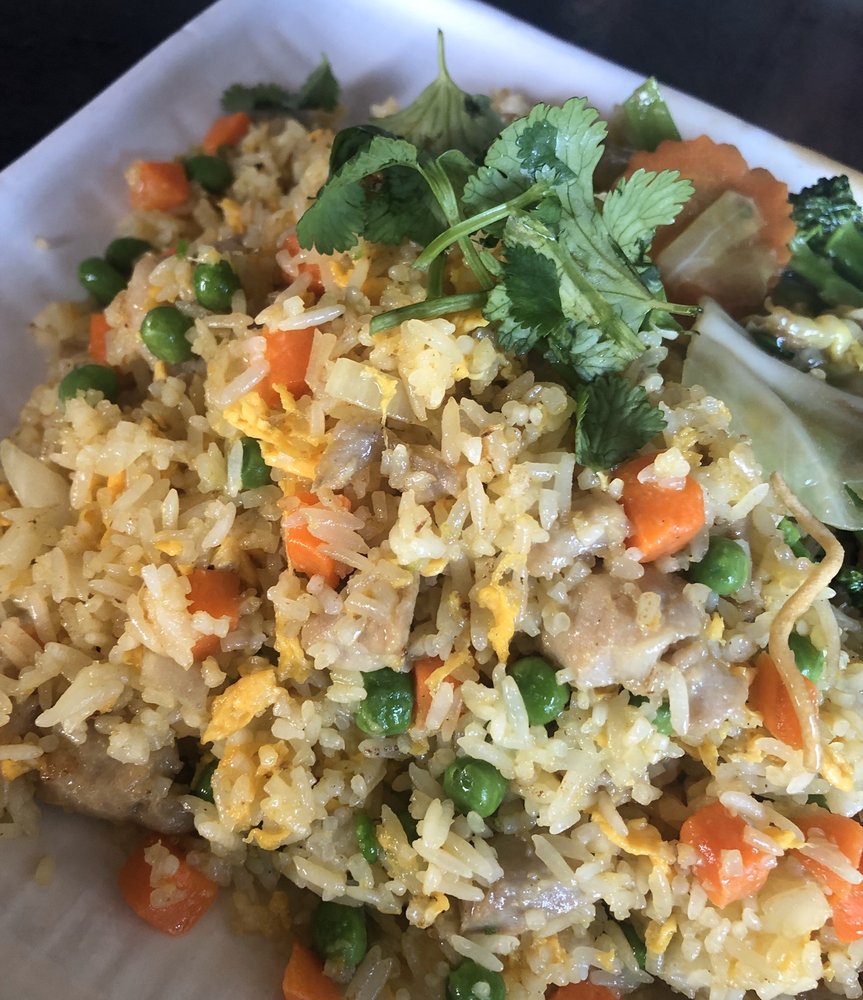 Order 41. CHICKEN food online from OB Noodle House store, San Diego on bringmethat.com
