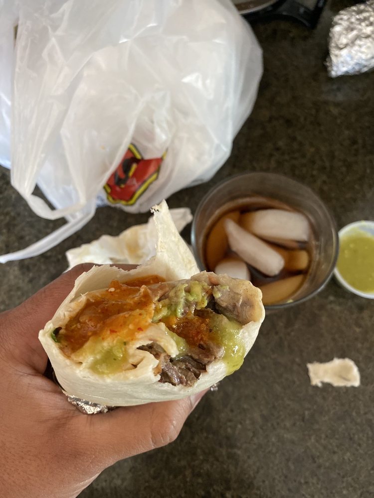 Order Super Burrito food online from Super Taqueria store, San Jose on bringmethat.com