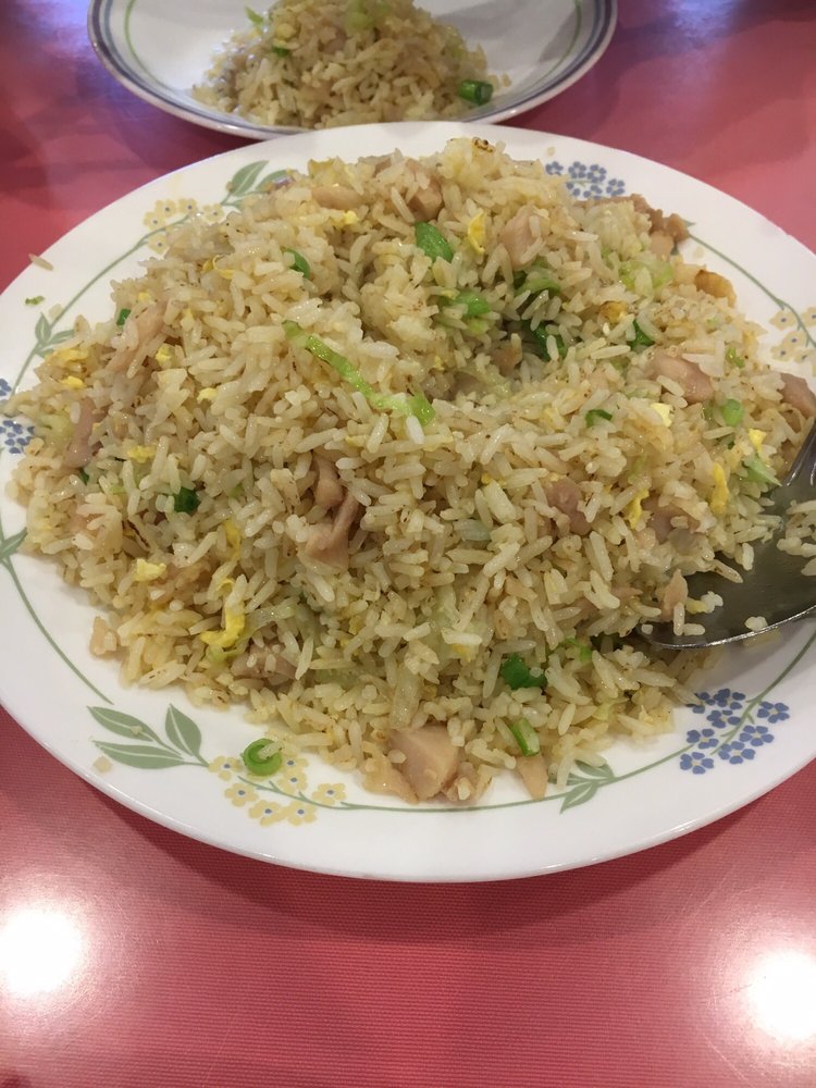 Order 7. Chicken Fried Rice food online from Szechuan Taste Restaurant store, San Francisco on bringmethat.com
