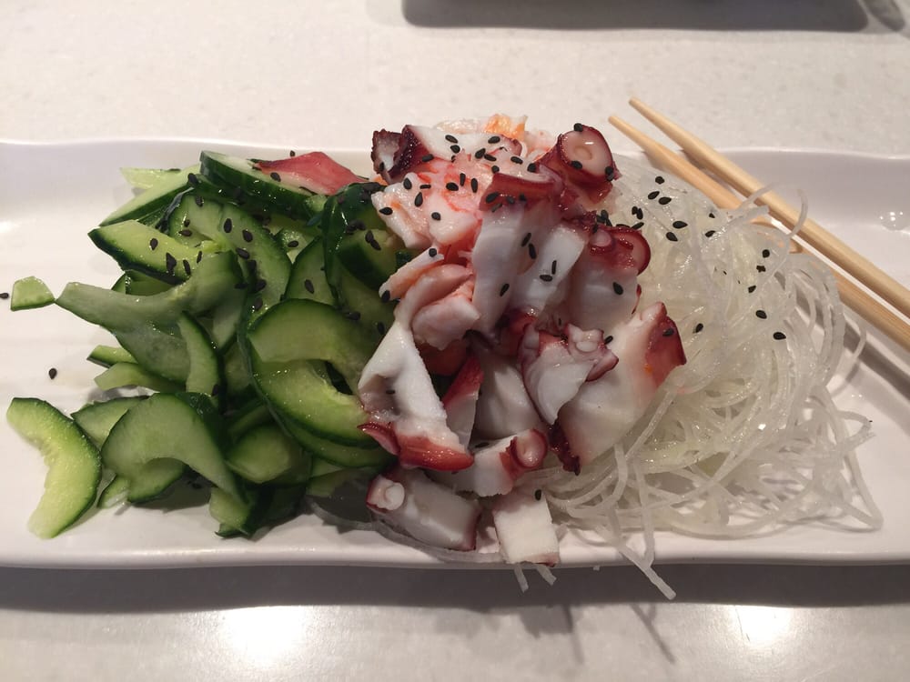 Order Seafood Sunomono food online from Arigato Sushi store, Sacramento on bringmethat.com