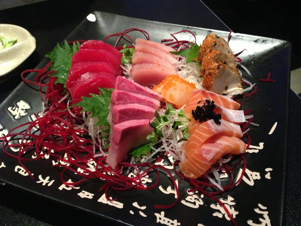 Order Sashimi Deluxe food online from Arigato Sushi store, Sacramento on bringmethat.com