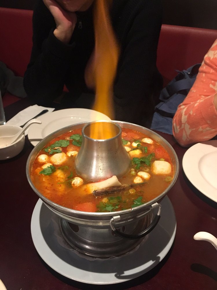Order 22. SEAFOOD SOUP food online from Best Thai Cuisine store, Riverside on bringmethat.com