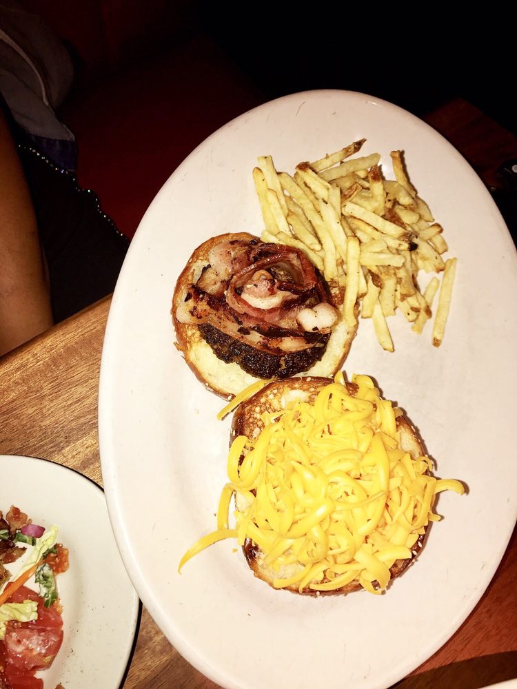 Order Cheeseburger food online from Houston's store, Manhattan Beach on bringmethat.com