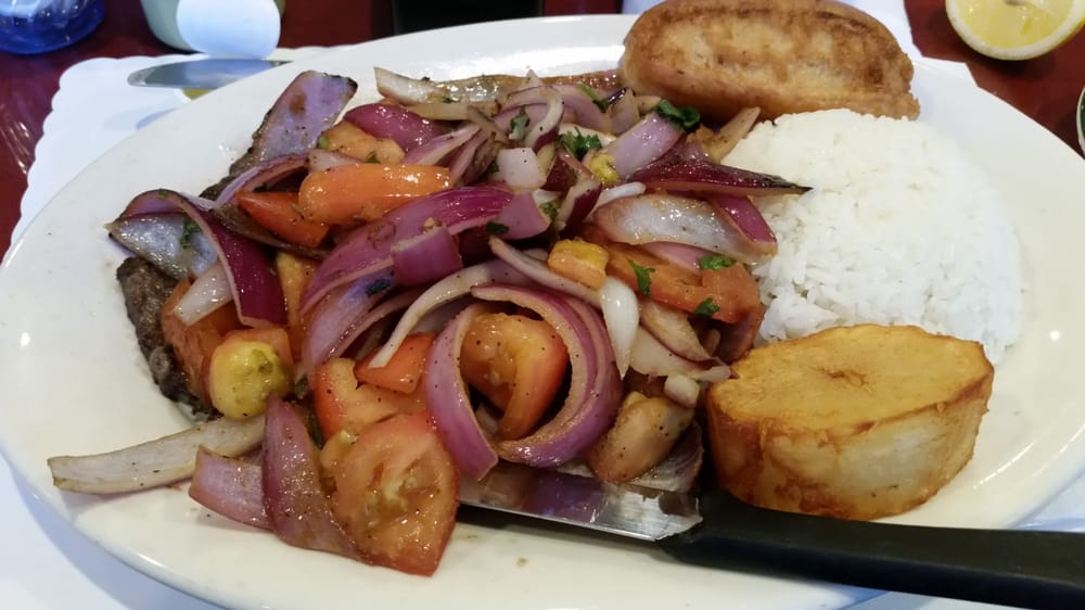 Order 17. BISTECK A LA CHORRILLANA food online from Mario's Peruvian & Seafood store, Los Angeles on bringmethat.com