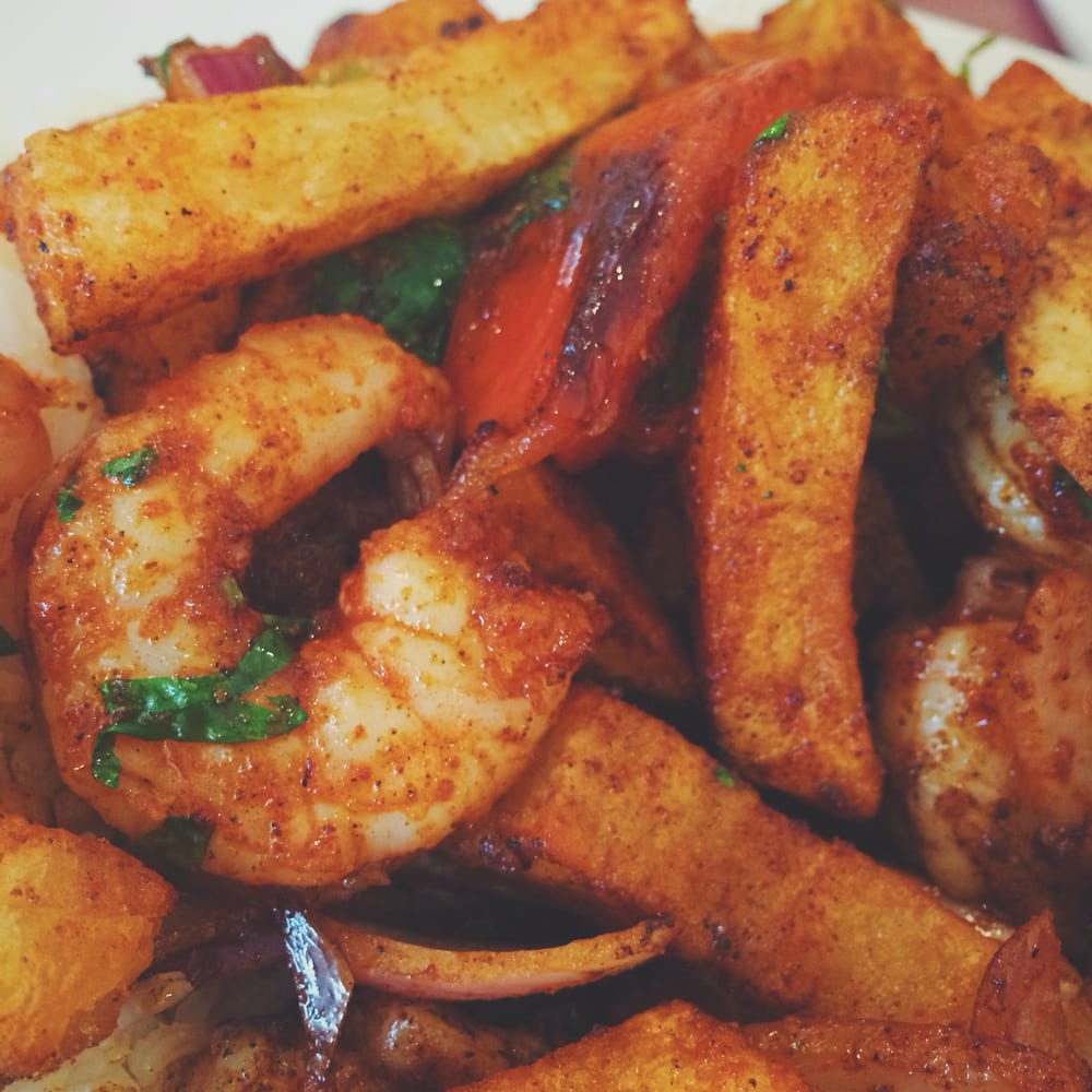 Order 27. SALTADO DE CAMARONES food online from Mario's Peruvian & Seafood store, Los Angeles on bringmethat.com