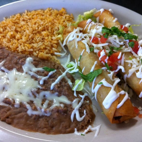 Order Two Item Combo food online from Taqueria Mi Pueblo #3 store, Novato on bringmethat.com