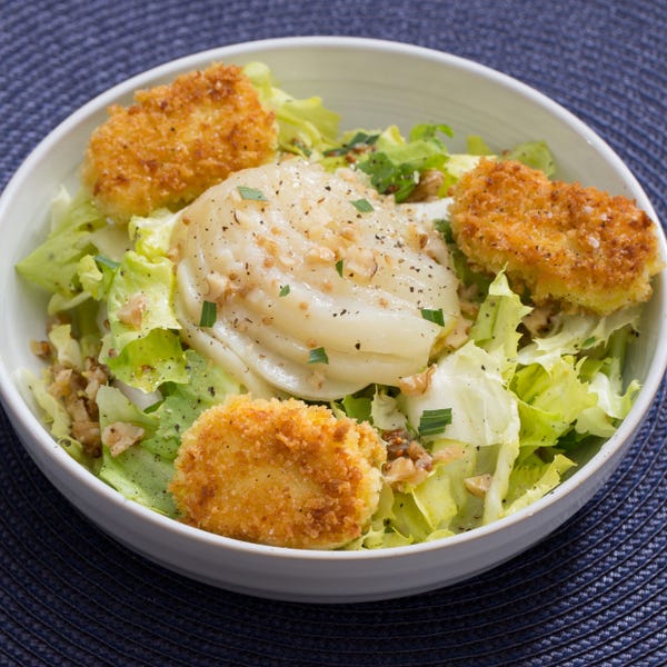 Order Poached Pear Salad   food online from Cosimo's Italian Restaurant store, Westfield on bringmethat.com