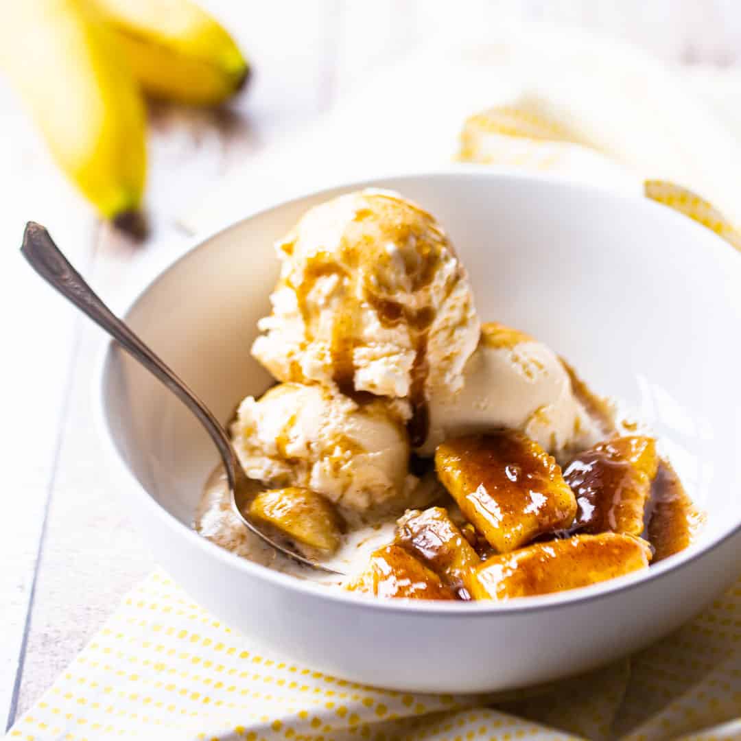 Order Banana Foster Per Due food online from Arturo's Ristorante store, Boca Raton on bringmethat.com