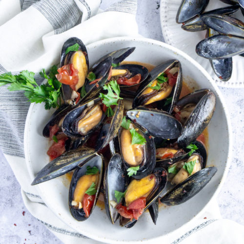Order Sailor Clams food online from Panama Hatties store, St. Augustine on bringmethat.com