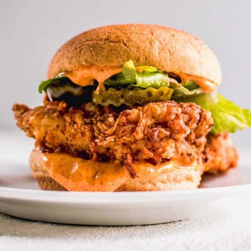 Order Sandwich de Pollo food online from Antigua Guatemala Cafeteria store, Miami on bringmethat.com