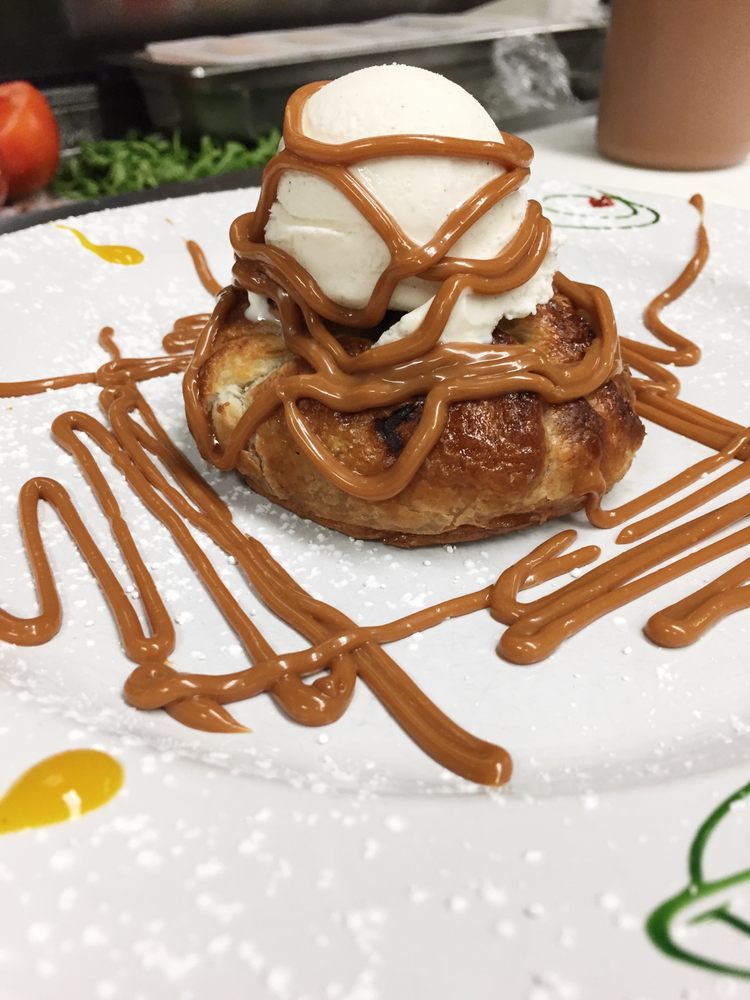 Order APPLE PIE A LA MODE food online from Brasserie Brickell Key store, Miami on bringmethat.com
