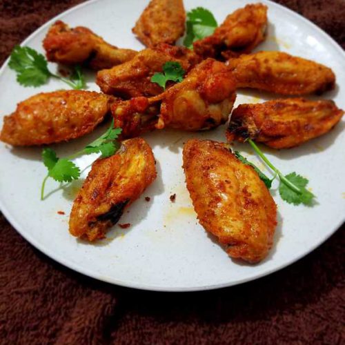 Order Chicken Wings  food online from Essensia Restaurant & Lounge store, Miami Beach on bringmethat.com