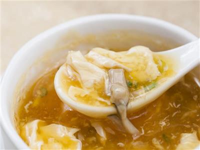 Order Egg Drop Soup food online from Chen's Garden store, Cape May on bringmethat.com