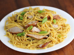 Order Roast Pork Lo Mein food online from Chen's Garden store, Cape May on bringmethat.com