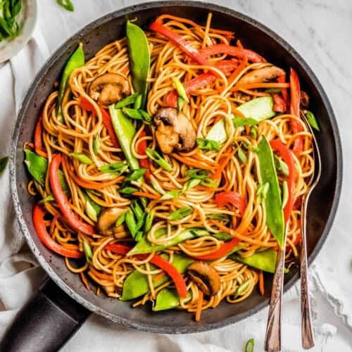 Order Vegetable Lo Mein food online from Chen's Garden store, Cape May on bringmethat.com