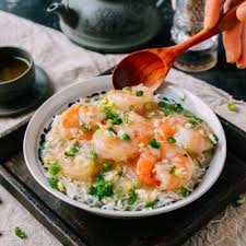 Order Shrimp with Lobster Sauce food online from Chen's Garden store, Cape May on bringmethat.com