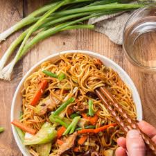 Order Vegetable Chow Mei Fun (Quart) food online from Chen's Garden store, Cape May on bringmethat.com