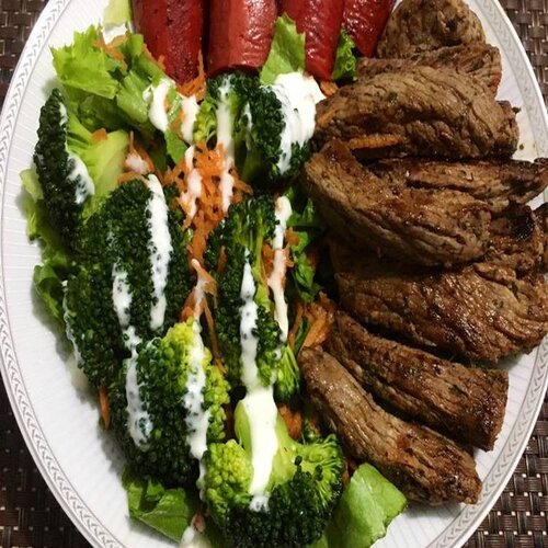 Order  Falda y Pollo food online from Shorty's Bar-b-q store, Doral on bringmethat.com