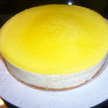 Order Tarta de Limon food online from Shorty's Bar-b-q store, Doral on bringmethat.com