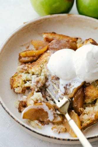 Order  Hot Apple Cobbler food online from Shorty's Bar-b-q store, Doral on bringmethat.com