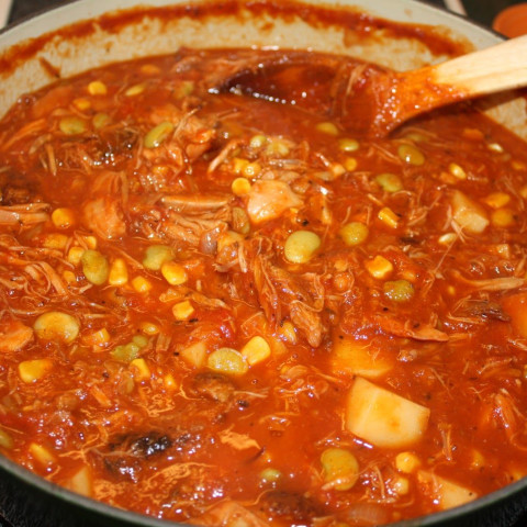 Order Brunswick Stew  food online from Shorty's Bar-b-q store, Doral on bringmethat.com