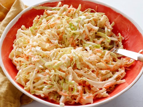 Order Ensalada Col food online from Shorty's Bar-b-q store, Doral on bringmethat.com