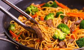 Order Beef Lo Mein food online from No. 1 Chinese Restaurant store, Long Beach on bringmethat.com