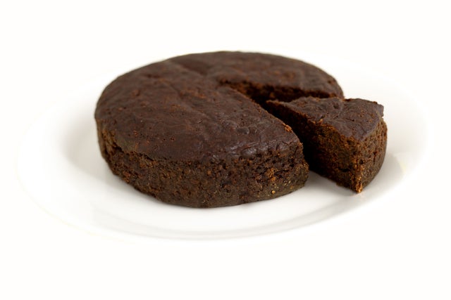 Order Jamaican Rum Cake food online from Island Flavors and Tings store, Gulfport on bringmethat.com