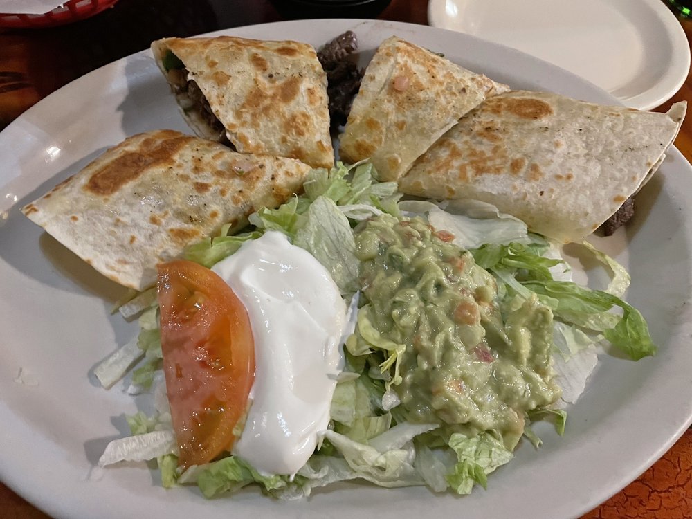Order Quesadilla De La Casa food online from Cebolla's Mexican Grill store, Fort Wayne on bringmethat.com