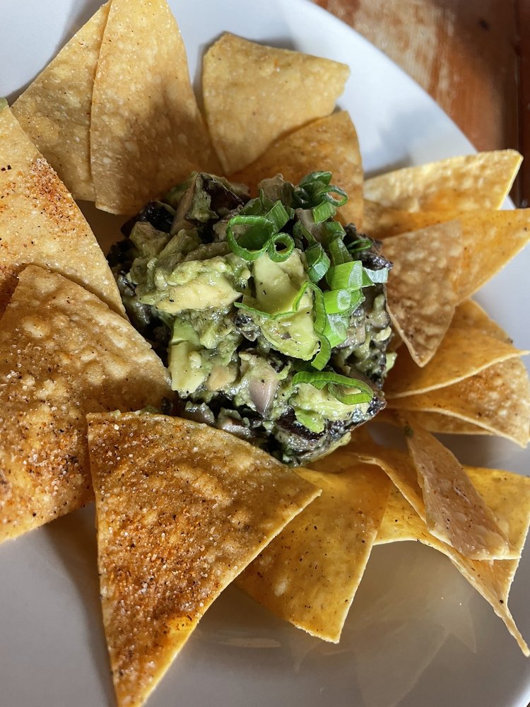 Order GUACABELLO food online from Baru Bistro & Tapas store, New Orleans on bringmethat.com
