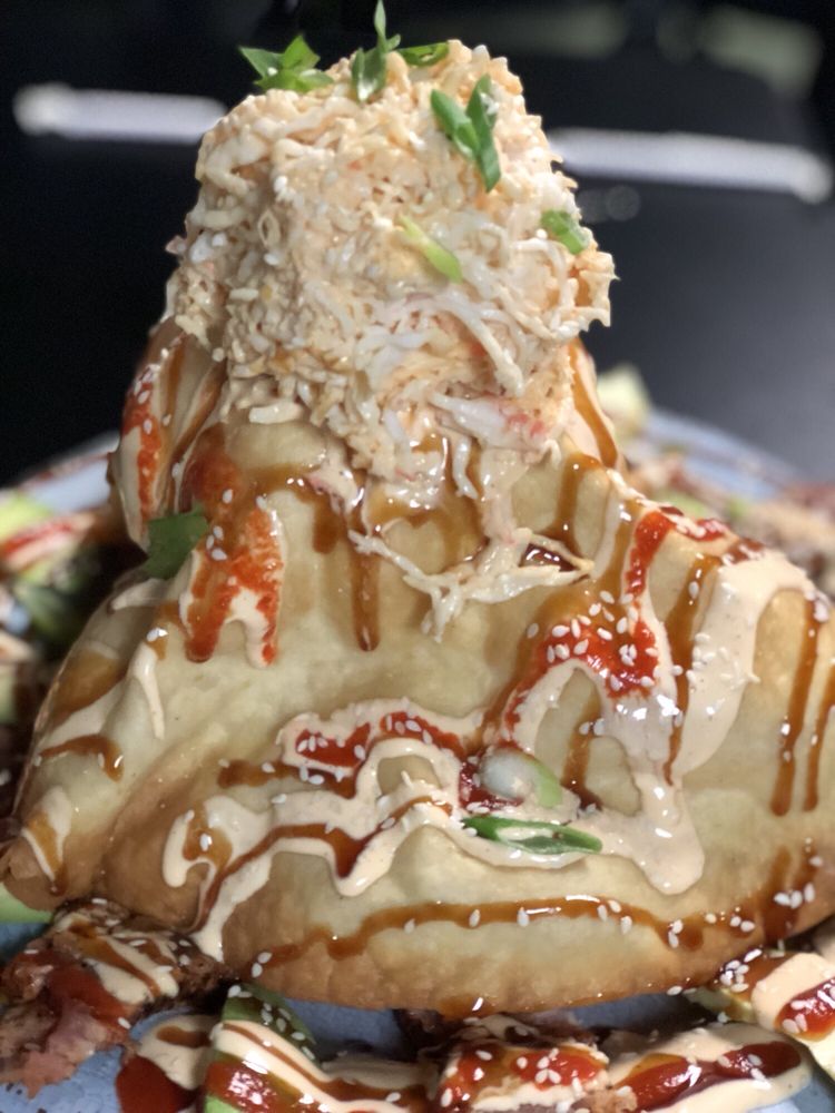Order The Volcano food online from Seithers Seafood store, New Orleans on bringmethat.com