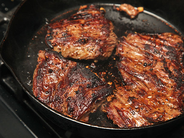Order Cast Iron Skirt Steak food online from Vin 909 Winecafe store, Annapolis on bringmethat.com