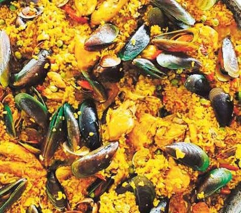 Order Paella Valenciana food online from Mari Luna Mexican Grill store, Pikesville on bringmethat.com
