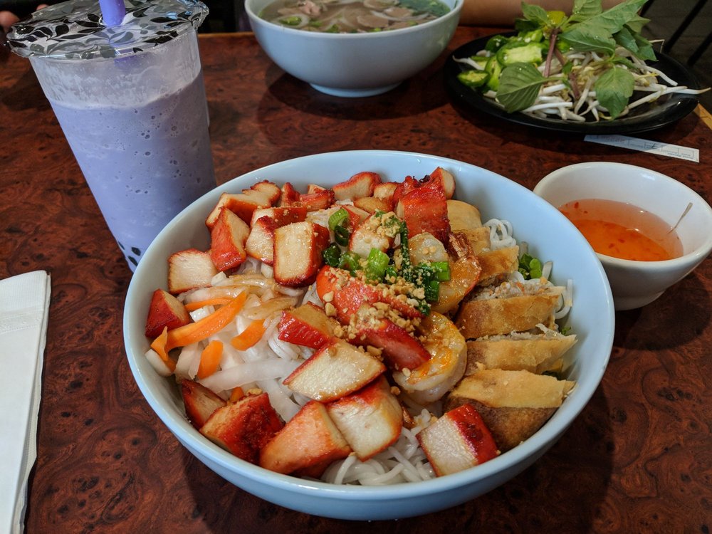 Order D1. Bún đặc Biệt / Combination Vermicelli Salad food online from iPho by Saigon store, Saint Paul on bringmethat.com