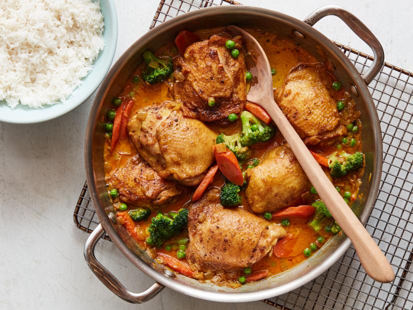 Order Curry Chicken food online from Gs Jamaican Quisine store, Kansas City on bringmethat.com