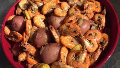 Order Boiled Shrimp 1/2 pound food online from Little Dooey store, Starkville on bringmethat.com