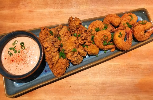 Order Fried Oyster Platter food online from Little Dooey store, Starkville on bringmethat.com
