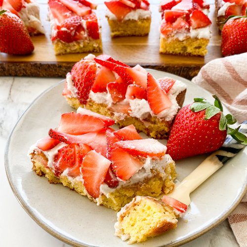 Order Strawberry Shortcake food online from Mcalister's Deli store, Starkville on bringmethat.com