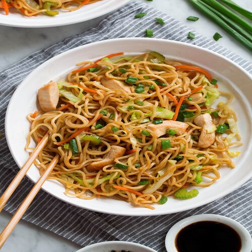 Order Combination Chow Mein food online from China Shanghai Chinese Restaurant store, Fairfax on bringmethat.com