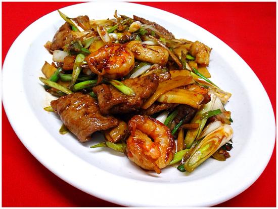 Order Hunan Scallops food online from China Shanghai Chinese Restaurant store, Fairfax on bringmethat.com