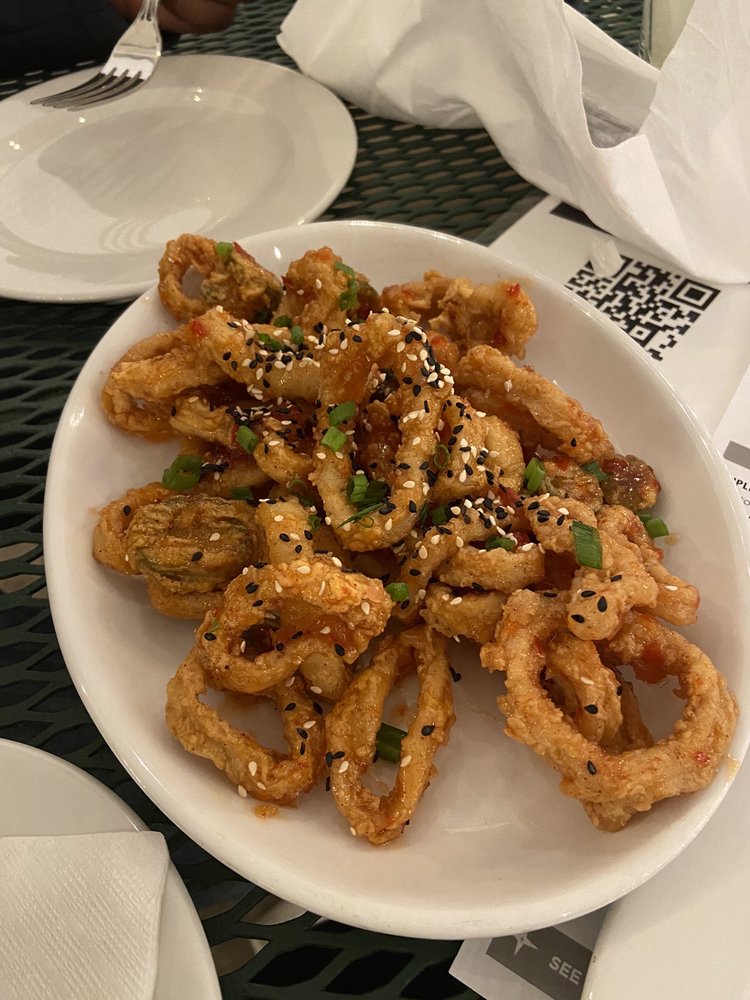 Order SHANGHAI FLASH-FRIED CALAMARI food online from Village Tavern store, Greensboro on bringmethat.com