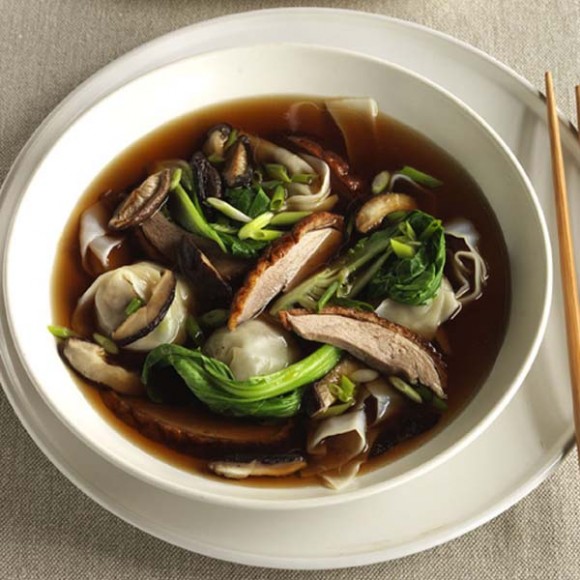 Order Roast Duck Wonton Noodle Soup food online from China King Restaurant store, Wilmington on bringmethat.com