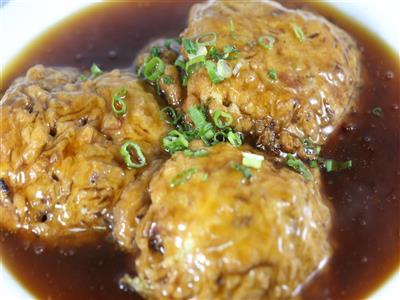 Order BBQ Pork Egg Foo Young food online from China King Restaurant store, Wilmington on bringmethat.com