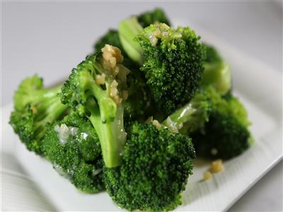 Order Stir Fried Broccoli food online from China King Restaurant store, Wilmington on bringmethat.com