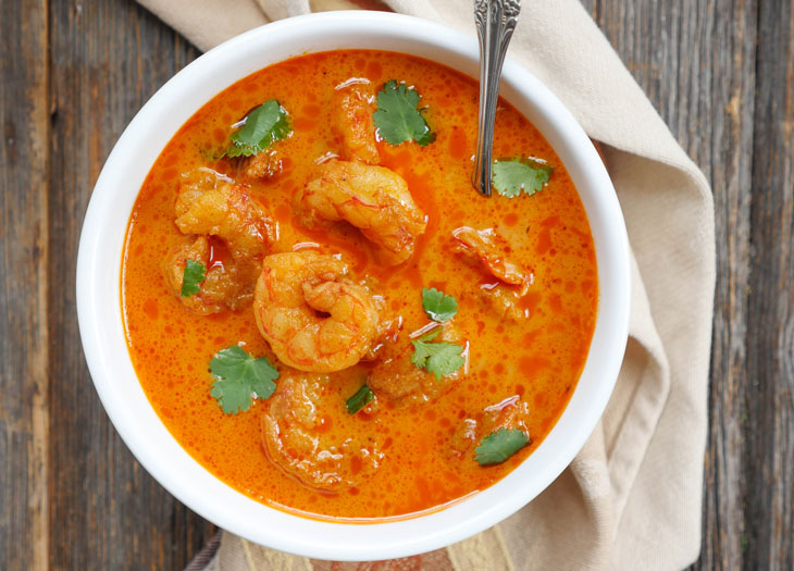 Order Shrimp with Curry & Onion food online from China King Restaurant store, Wilmington on bringmethat.com