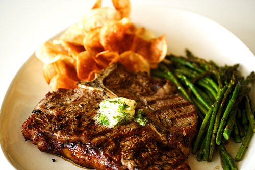 Order Dave’s Smokin’ Ribeye* Platter food online from Famous Dave's store, Fargo on bringmethat.com