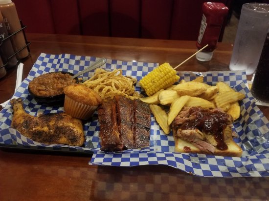 Order Founder's Feast food online from Famous Dave's store, Fargo on bringmethat.com